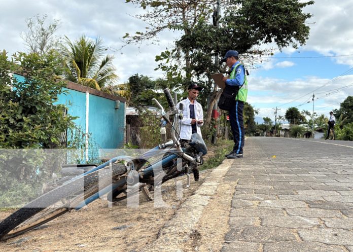 Foto: Anciano con lesiones serias al recibir impacto de un motorizado en Jalapa / TN8