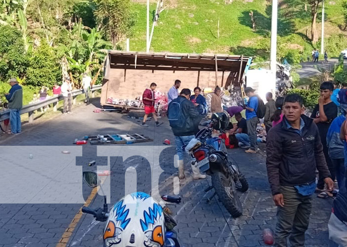 Foto: Al menos dos muertos por un aparatoso accidente en La Dalia, Matagalpa / TN8