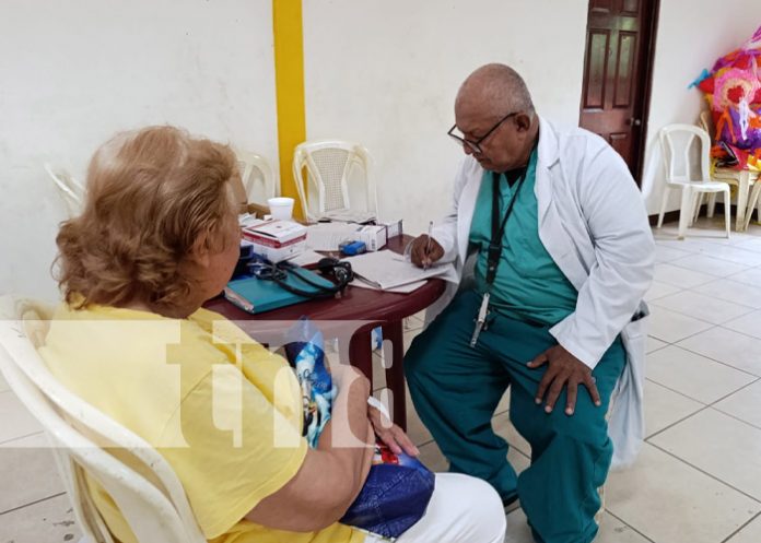 Foto: Jornada médica en barrios de Managua / TN8