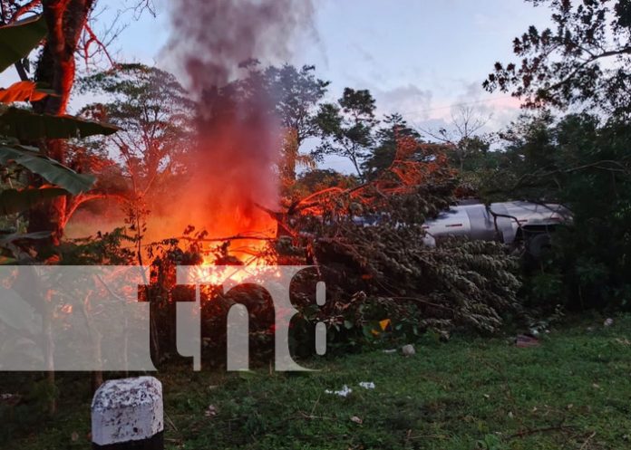 Foto: Accidente de tránsito en Carretera El Coral - Juigalpa / TN8