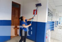 Foto: Limpieza en el centro educativo Barrilete de Colores / TN8