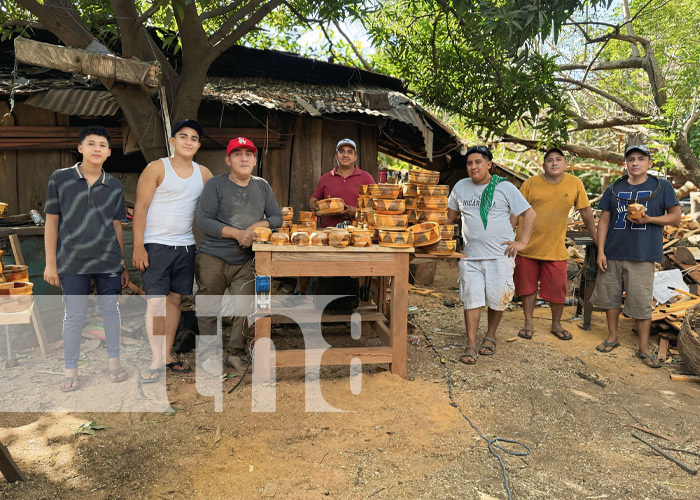 Foto: Arte en madera con Artesanías Samaria / TN8